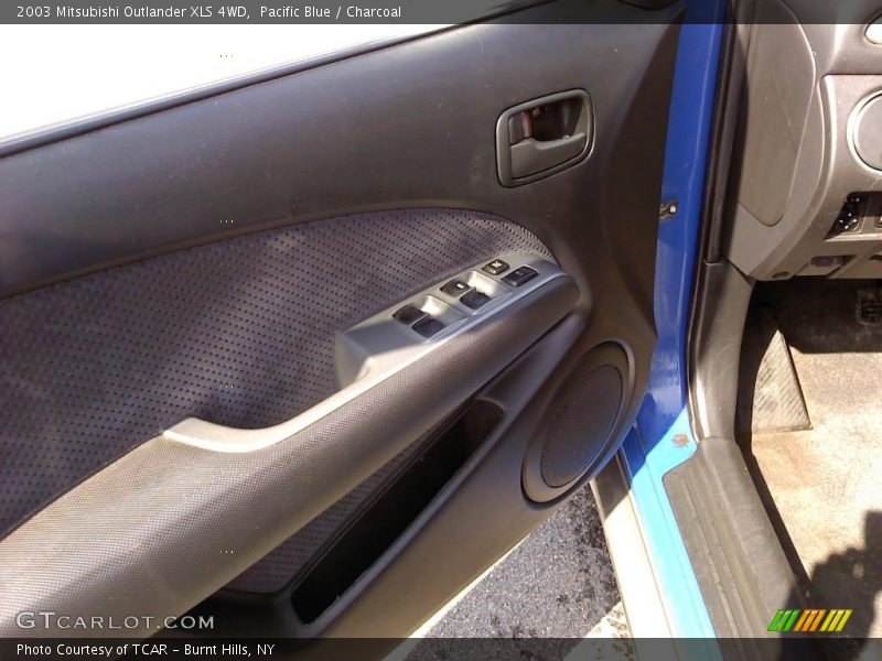 Pacific Blue / Charcoal 2003 Mitsubishi Outlander XLS 4WD