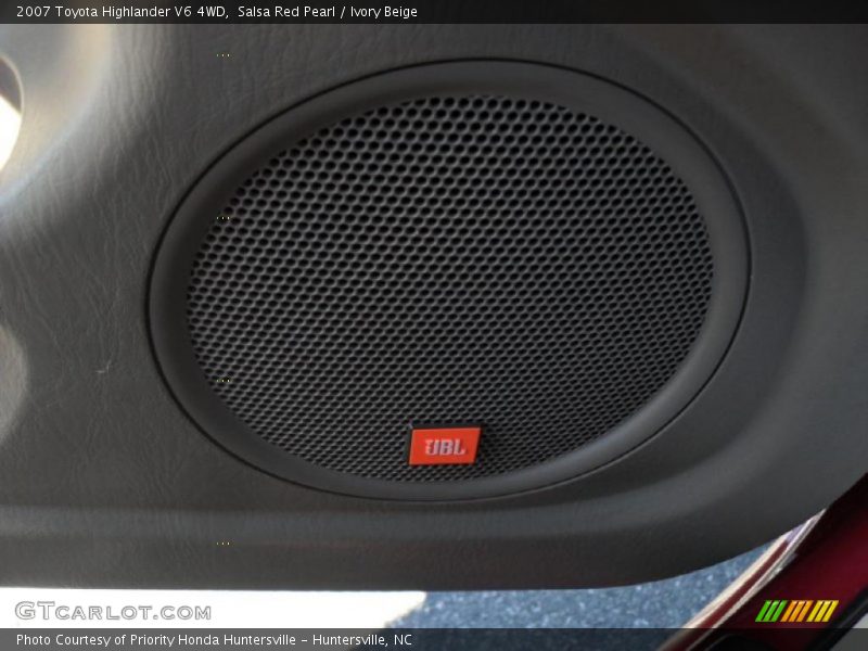 Salsa Red Pearl / Ivory Beige 2007 Toyota Highlander V6 4WD