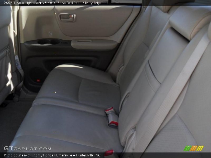 Salsa Red Pearl / Ivory Beige 2007 Toyota Highlander V6 4WD