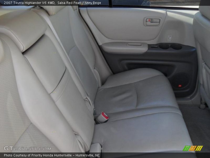 Salsa Red Pearl / Ivory Beige 2007 Toyota Highlander V6 4WD