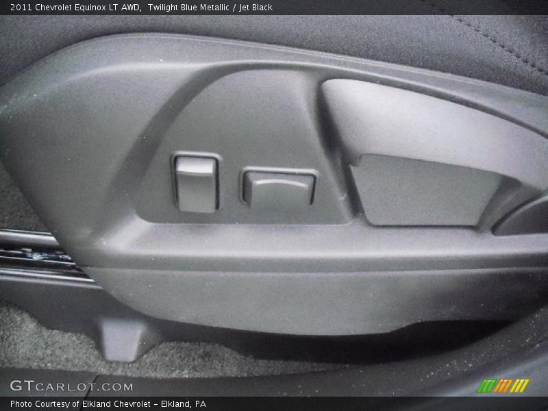 Twilight Blue Metallic / Jet Black 2011 Chevrolet Equinox LT AWD