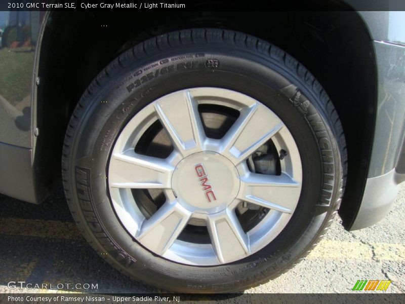 Cyber Gray Metallic / Light Titanium 2010 GMC Terrain SLE