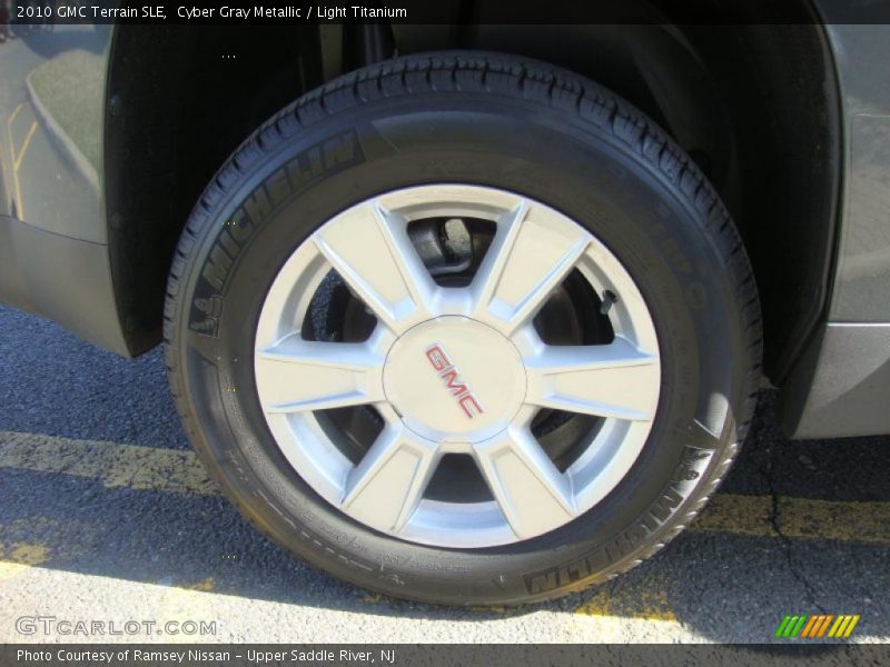 Cyber Gray Metallic / Light Titanium 2010 GMC Terrain SLE