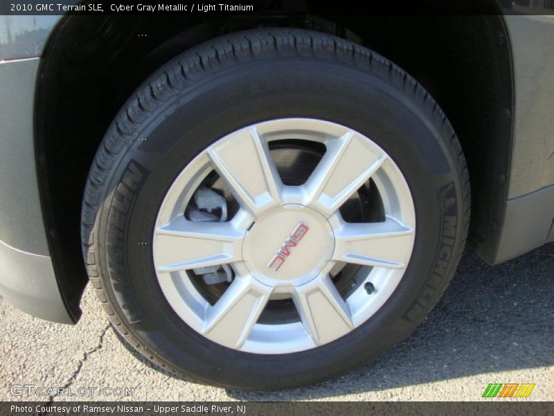 Cyber Gray Metallic / Light Titanium 2010 GMC Terrain SLE