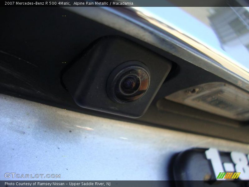 Alpine Rain Metallic / Macadamia 2007 Mercedes-Benz R 500 4Matic
