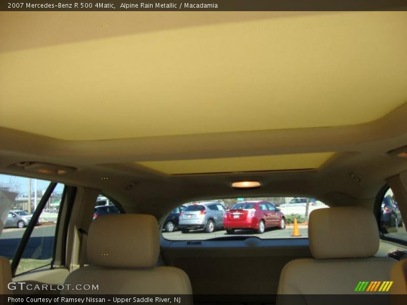 Alpine Rain Metallic / Macadamia 2007 Mercedes-Benz R 500 4Matic