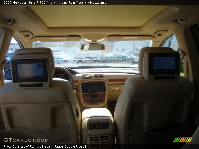 Alpine Rain Metallic / Macadamia 2007 Mercedes-Benz R 500 4Matic