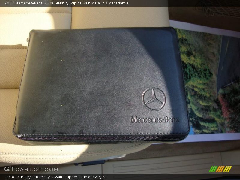 Alpine Rain Metallic / Macadamia 2007 Mercedes-Benz R 500 4Matic