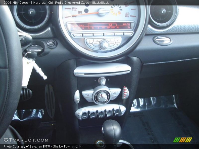 Chili Red / Checkered Carbon Black/Black 2008 Mini Cooper S Hardtop