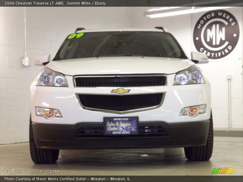Summit White / Ebony 2009 Chevrolet Traverse LT AWD