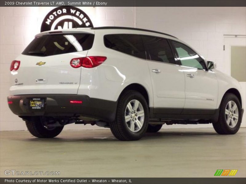 Summit White / Ebony 2009 Chevrolet Traverse LT AWD