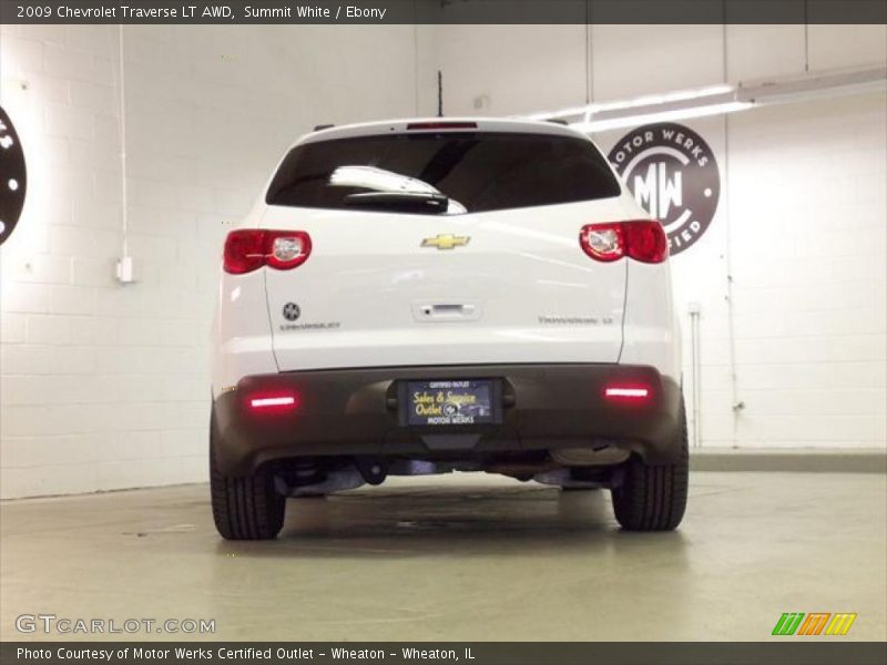 Summit White / Ebony 2009 Chevrolet Traverse LT AWD