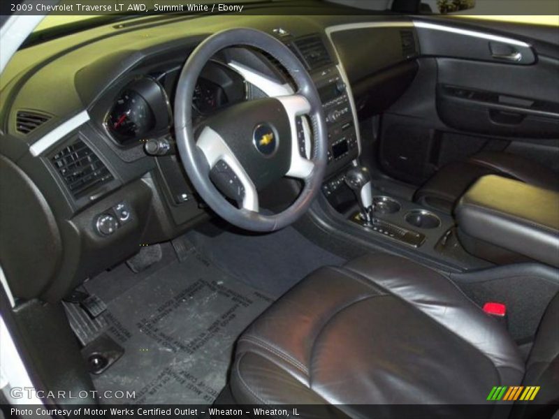 Summit White / Ebony 2009 Chevrolet Traverse LT AWD