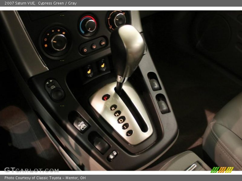 Cypress Green / Gray 2007 Saturn VUE