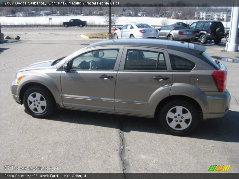 Light Khaki Metallic / Pastel Pebble Beige 2007 Dodge Caliber SE