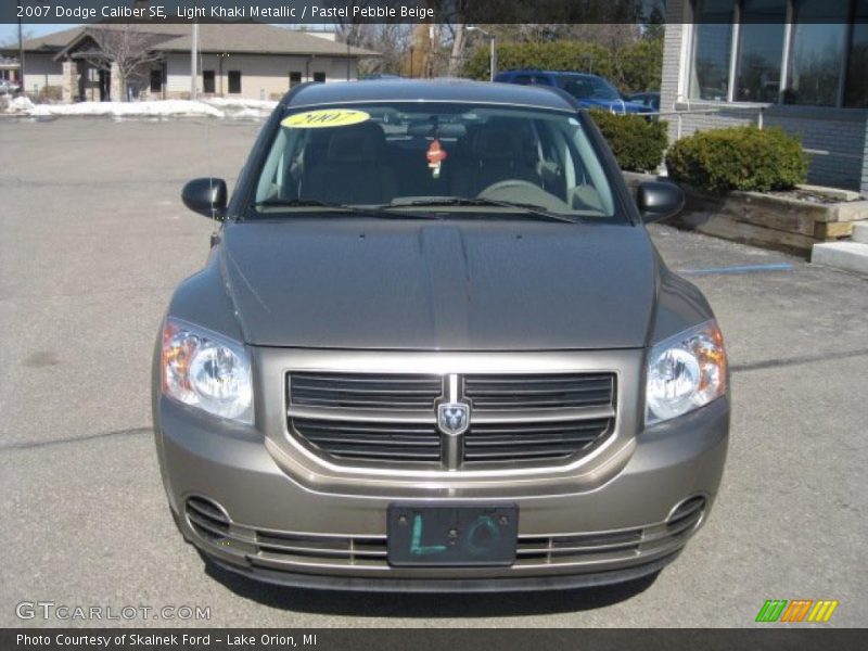 Light Khaki Metallic / Pastel Pebble Beige 2007 Dodge Caliber SE
