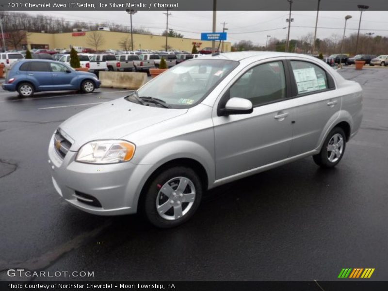 Front 3/4 View of 2011 Aveo LT Sedan