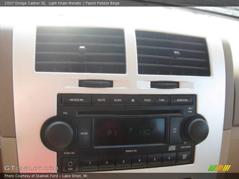 Light Khaki Metallic / Pastel Pebble Beige 2007 Dodge Caliber SE