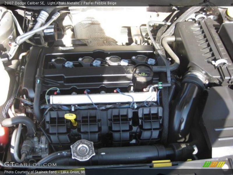 Light Khaki Metallic / Pastel Pebble Beige 2007 Dodge Caliber SE