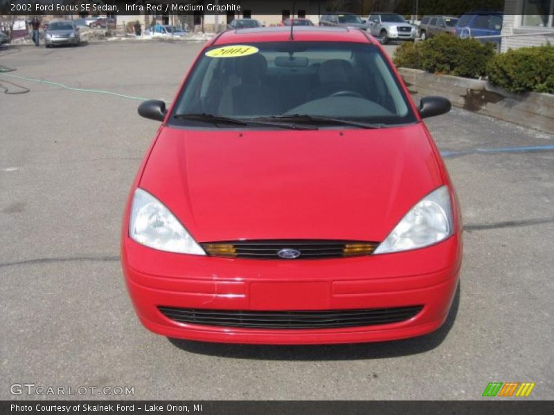 Infra Red / Medium Graphite 2002 Ford Focus SE Sedan