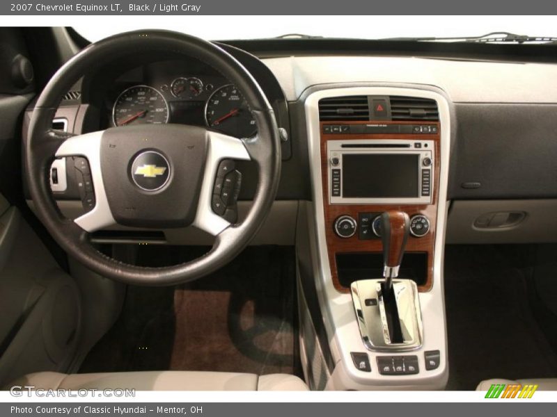 Black / Light Gray 2007 Chevrolet Equinox LT