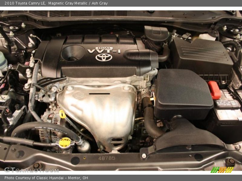 Magnetic Gray Metallic / Ash Gray 2010 Toyota Camry LE