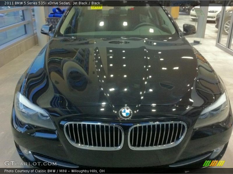 Jet Black / Black 2011 BMW 5 Series 535i xDrive Sedan