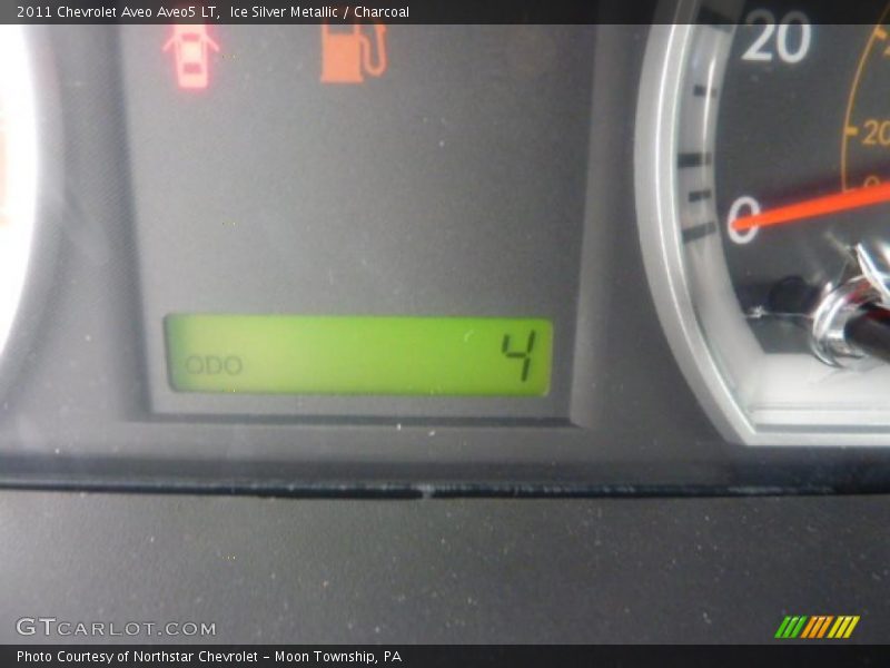 Ice Silver Metallic / Charcoal 2011 Chevrolet Aveo Aveo5 LT