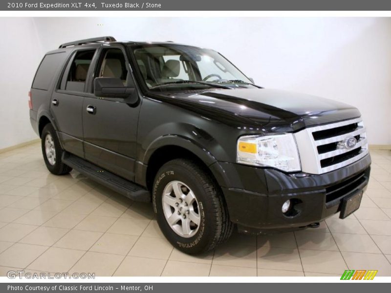 Tuxedo Black / Stone 2010 Ford Expedition XLT 4x4