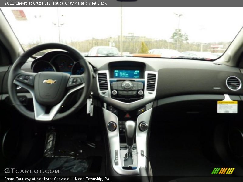 Taupe Gray Metallic / Jet Black 2011 Chevrolet Cruze LT