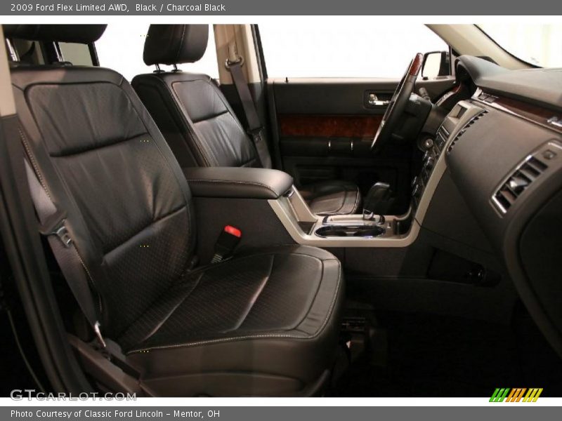 Black / Charcoal Black 2009 Ford Flex Limited AWD