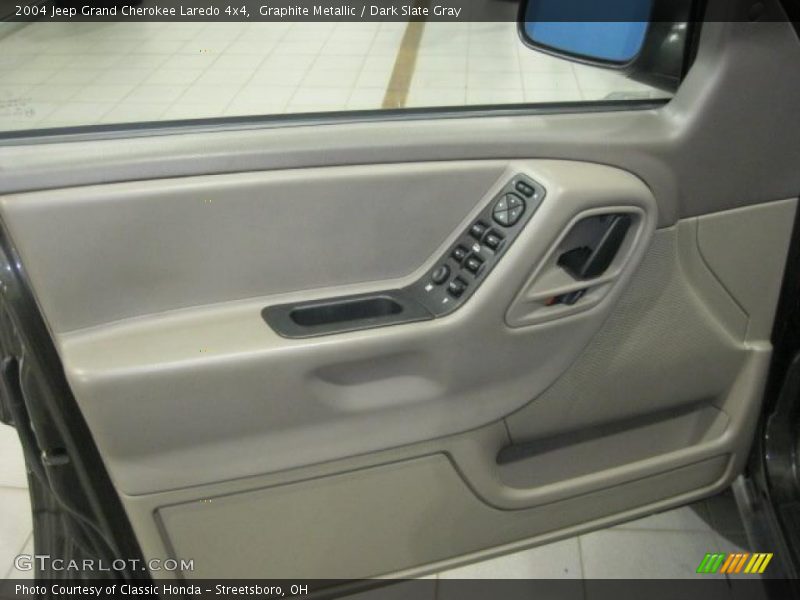 Graphite Metallic / Dark Slate Gray 2004 Jeep Grand Cherokee Laredo 4x4