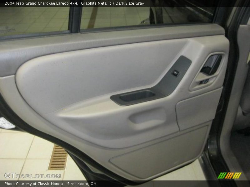 Graphite Metallic / Dark Slate Gray 2004 Jeep Grand Cherokee Laredo 4x4