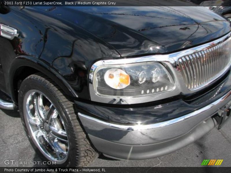 Black / Medium Graphite Grey 2003 Ford F150 Lariat SuperCrew