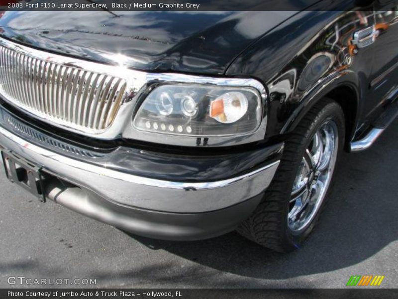 Black / Medium Graphite Grey 2003 Ford F150 Lariat SuperCrew