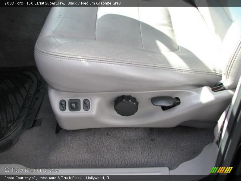 Black / Medium Graphite Grey 2003 Ford F150 Lariat SuperCrew