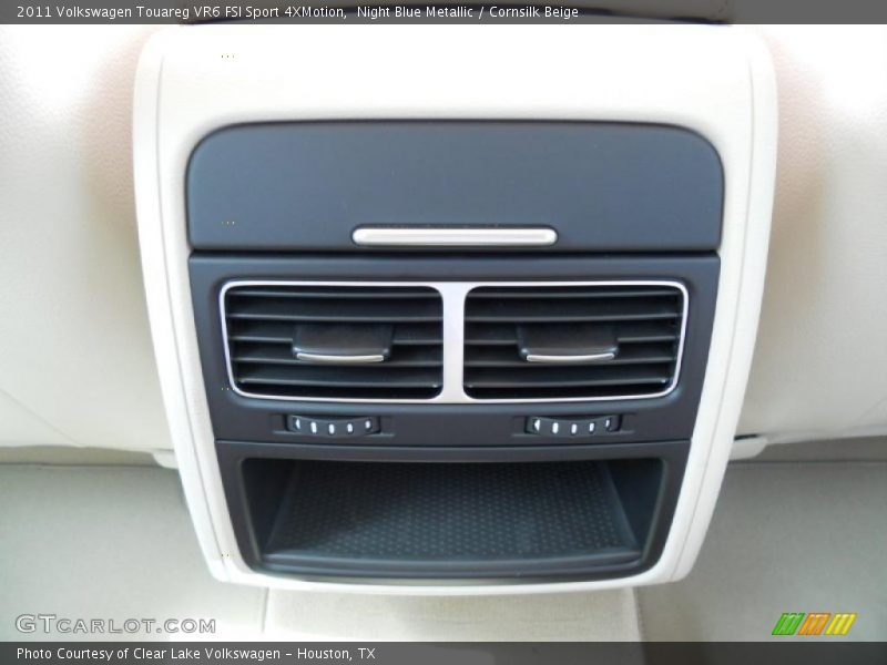 Night Blue Metallic / Cornsilk Beige 2011 Volkswagen Touareg VR6 FSI Sport 4XMotion