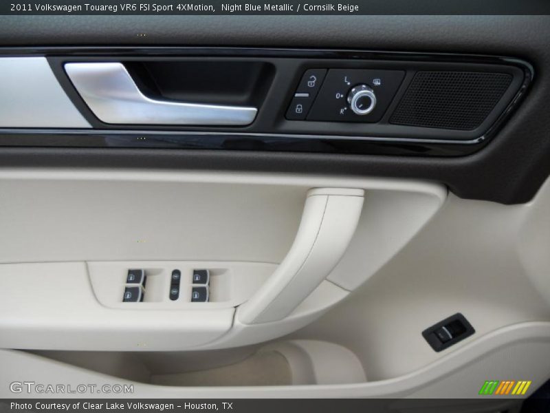 Night Blue Metallic / Cornsilk Beige 2011 Volkswagen Touareg VR6 FSI Sport 4XMotion