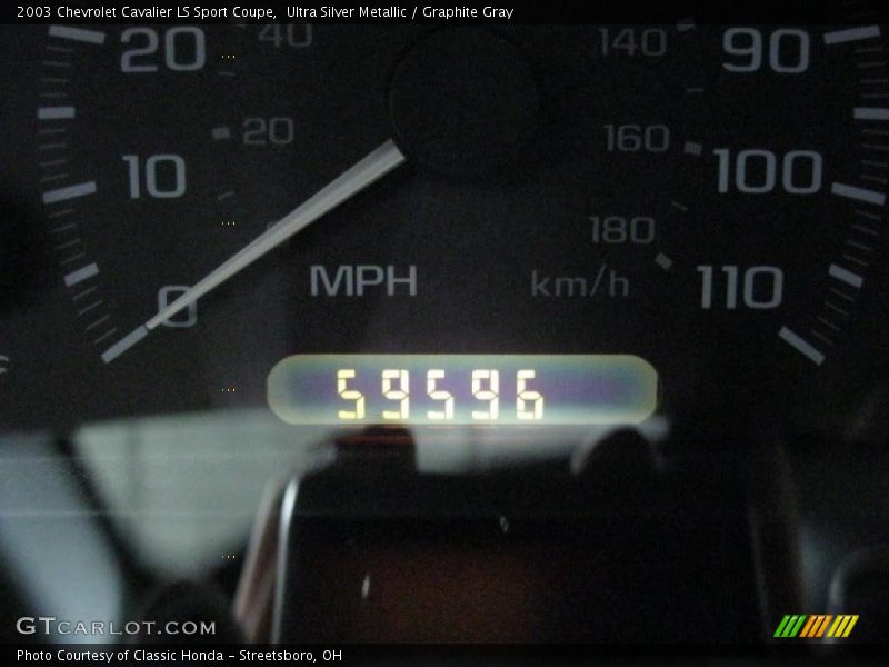 Ultra Silver Metallic / Graphite Gray 2003 Chevrolet Cavalier LS Sport Coupe