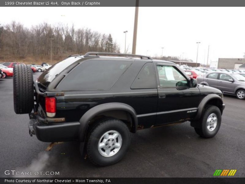  1999 Blazer LS 4x4 Onyx Black