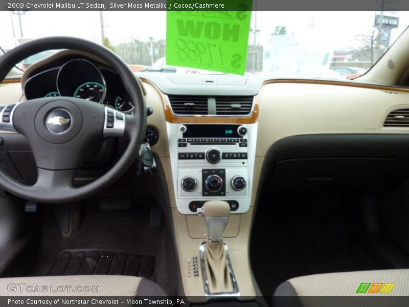 Silver Moss Metallic / Cocoa/Cashmere 2009 Chevrolet Malibu LT Sedan