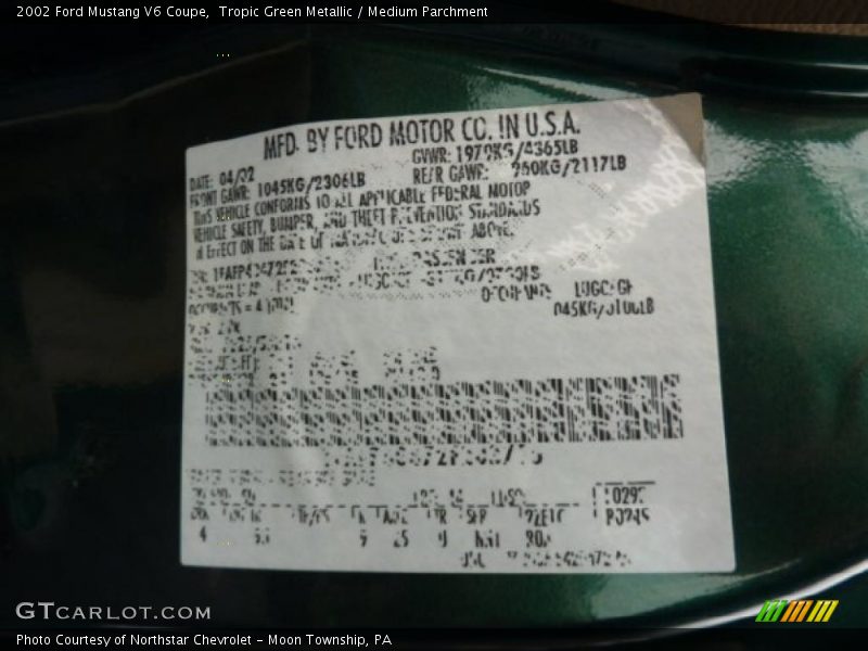 Tropic Green Metallic / Medium Parchment 2002 Ford Mustang V6 Coupe