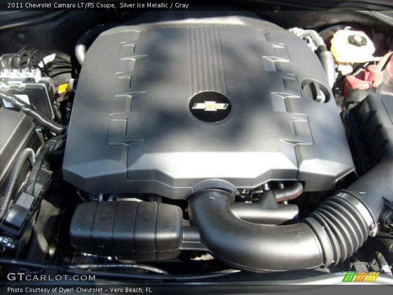 Silver Ice Metallic / Gray 2011 Chevrolet Camaro LT/RS Coupe