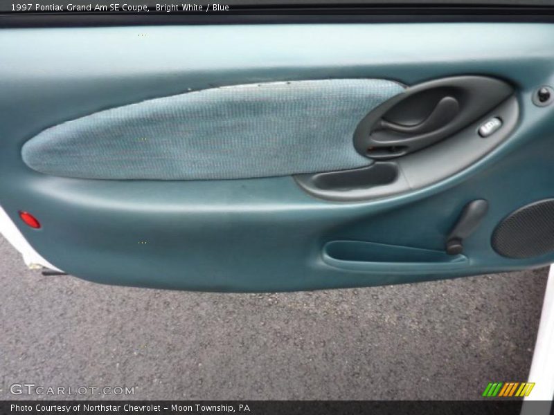 Door Panel of 1997 Grand Am SE Coupe