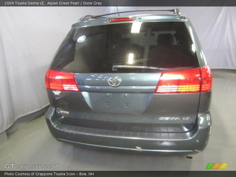 Aspen Green Pearl / Stone Gray 2004 Toyota Sienna LE