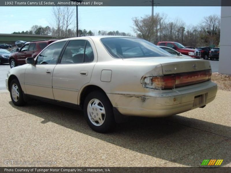 Almond Beige Pearl / Beige 1992 Toyota Camry LE Sedan