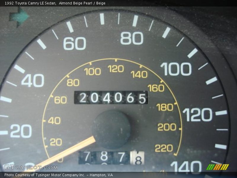 Almond Beige Pearl / Beige 1992 Toyota Camry LE Sedan