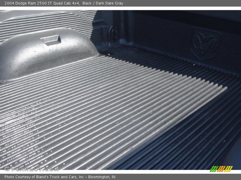 Black / Dark Slate Gray 2004 Dodge Ram 2500 ST Quad Cab 4x4
