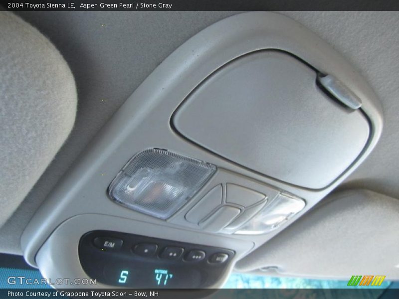 Aspen Green Pearl / Stone Gray 2004 Toyota Sienna LE