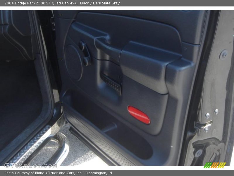 Black / Dark Slate Gray 2004 Dodge Ram 2500 ST Quad Cab 4x4